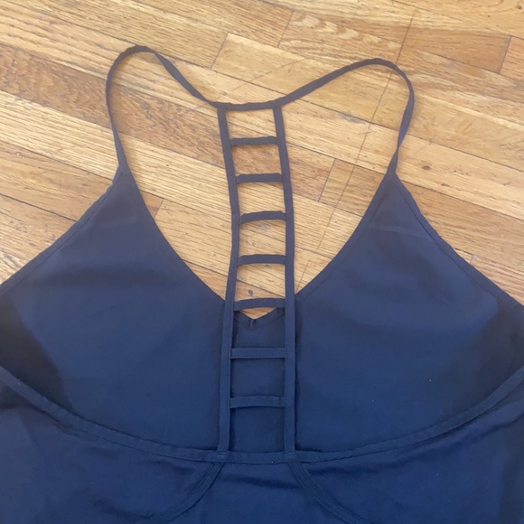 Lululemon tank, black, size 4 - Picture 3 of 5